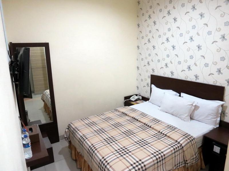 Vindhika Hotel Makassar Ngoại thất bức ảnh